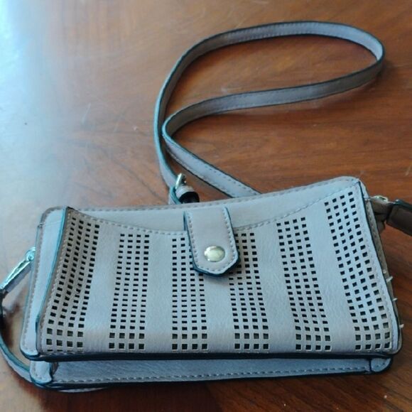 Gray Crossbody Bag - Size: 5"X8"            (1014) - Picture 1 of 5